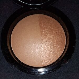 COPY - New Baked Bronzer